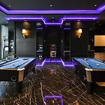 Luxury Suite At Star