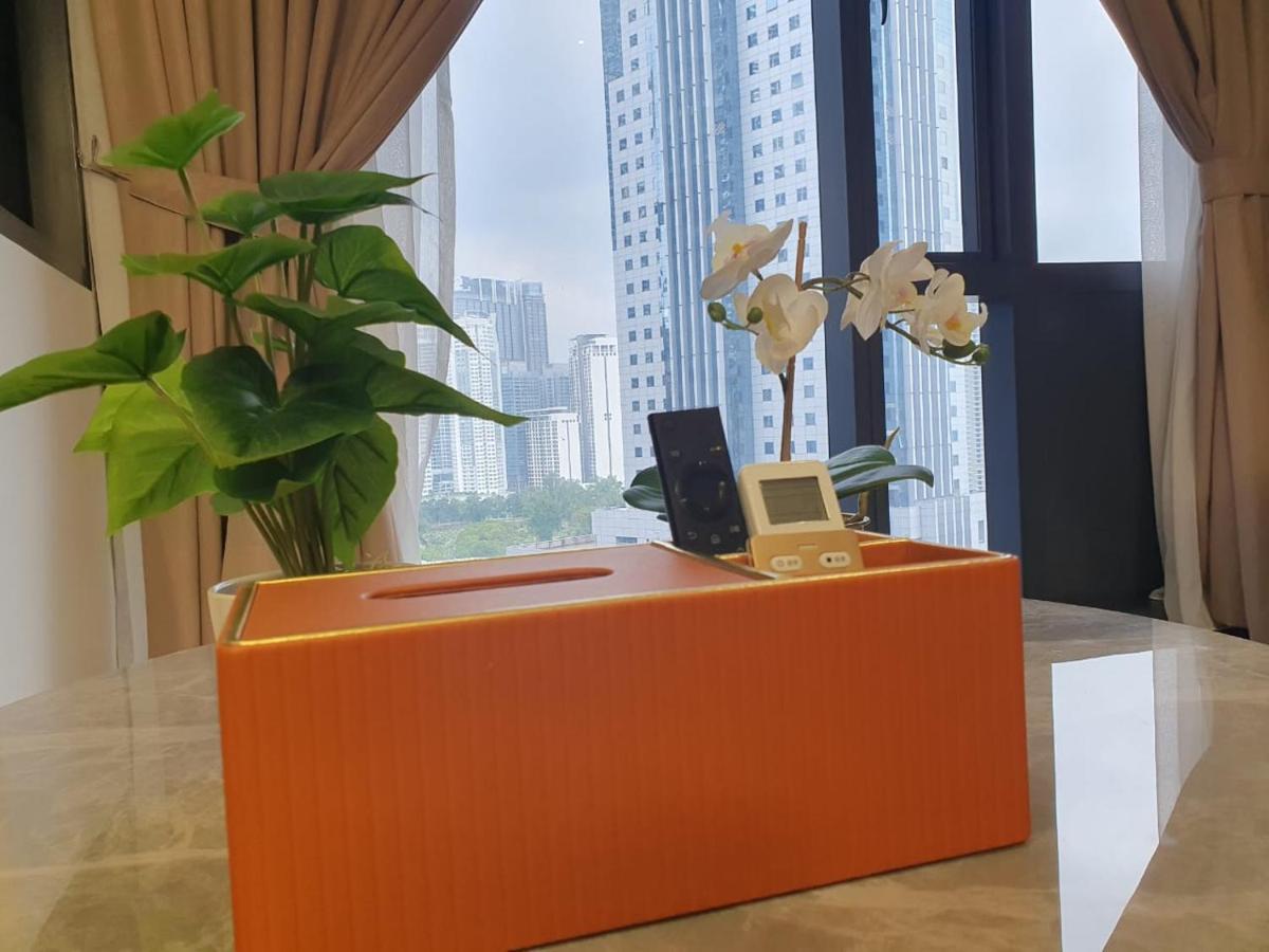 Luxury At Star Apartment *
